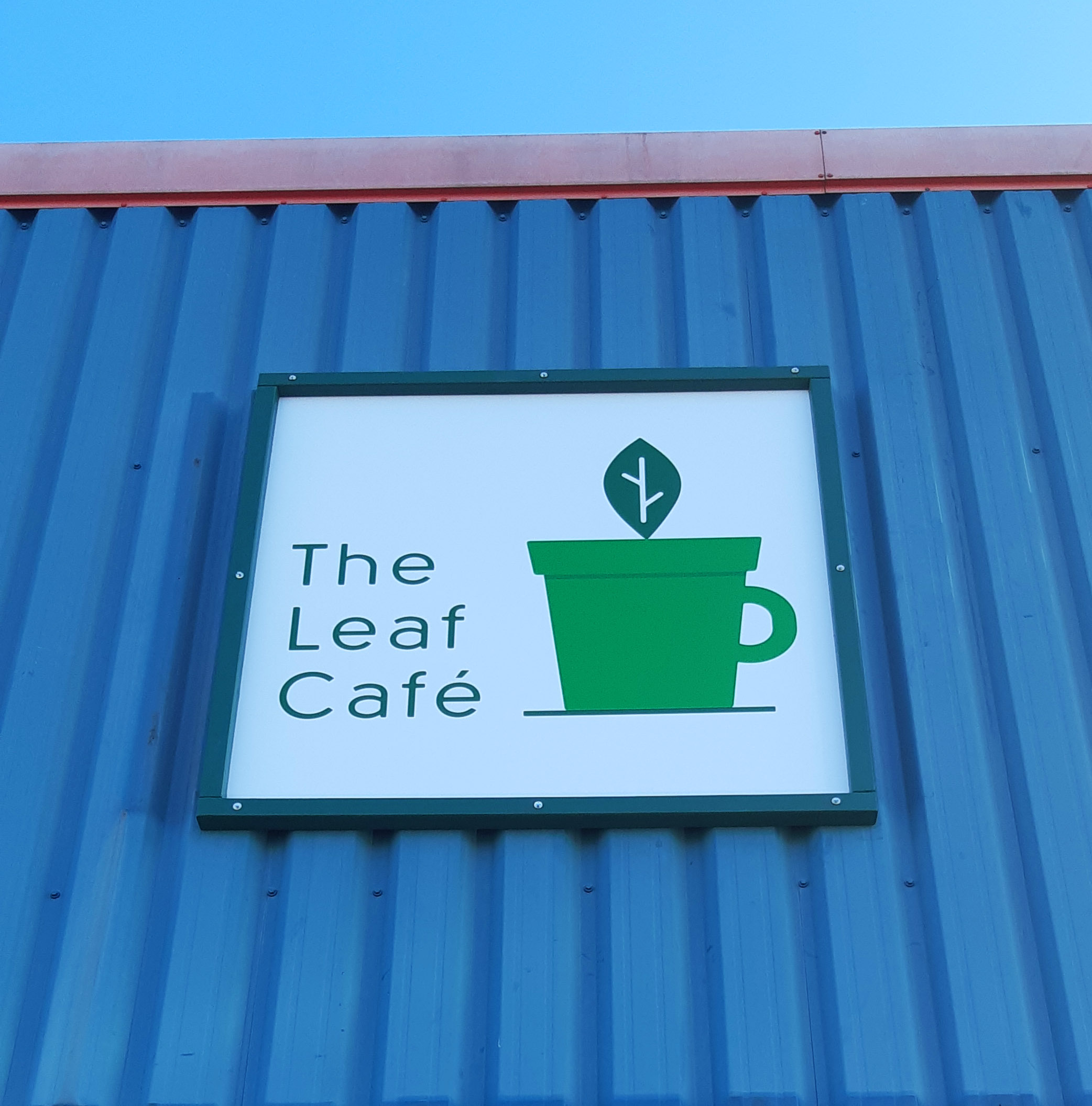 The-Leaf-Cafe-Sign3
